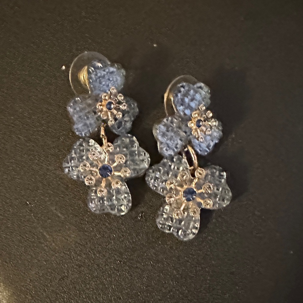 Elegant Blue Floral Earrings